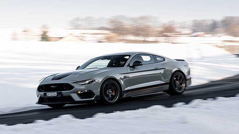 Continental омологировала новые модели зимних шин для автомобилей Ford