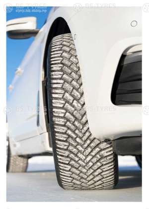 Goodyear Ultra Grip Ice 3 305/40 R20 112T