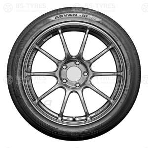 Yokohama Advan dB V553 225/55 R19 103V