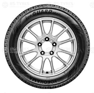 Yokohama Ice Guard IG60 245/40 R20 95Q