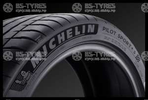 Michelin Pilot Sport 4S 265/30 R21 96Y
